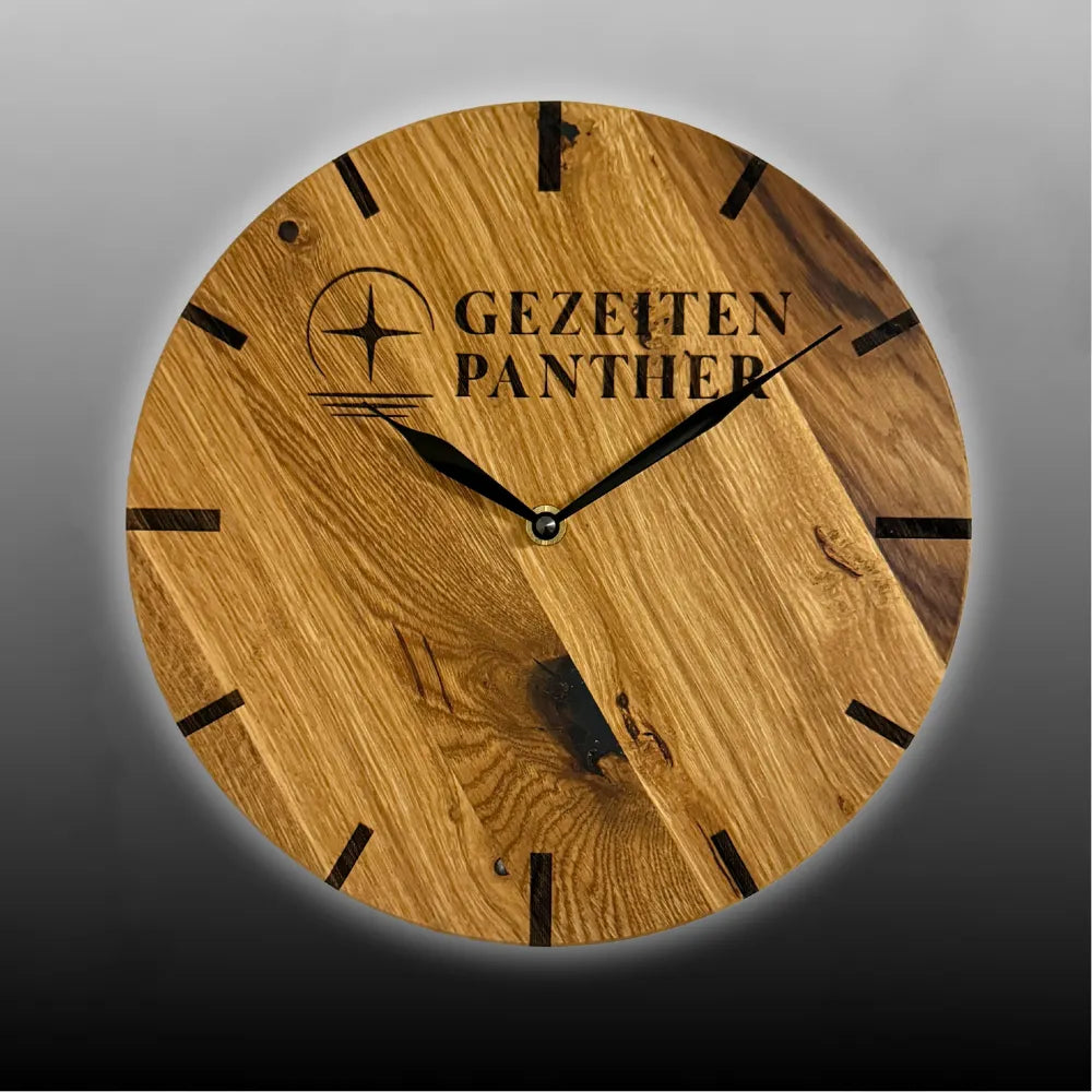 Gezeitenpanther Eichenholz-Wanduhr (Classic)